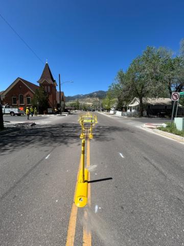 A head-on view of the bike-permeable median at Pikes Peak Ave./30th St.